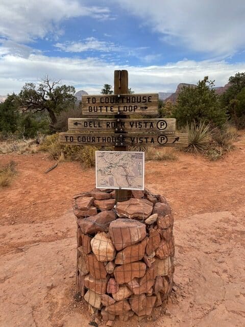 You are currently viewing Courthouse Butte Loop Trail