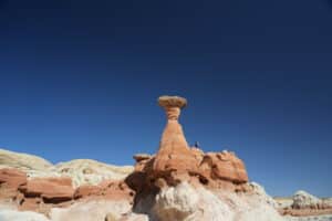 Read more about the article Discover 3 Sections of Antelope Canyon & Hiking Toadstools!