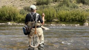 Read more about the article From Summerlin to Wyoming | Fly Fishing the Green River & Pitchfork Fondue! 🎣🥩